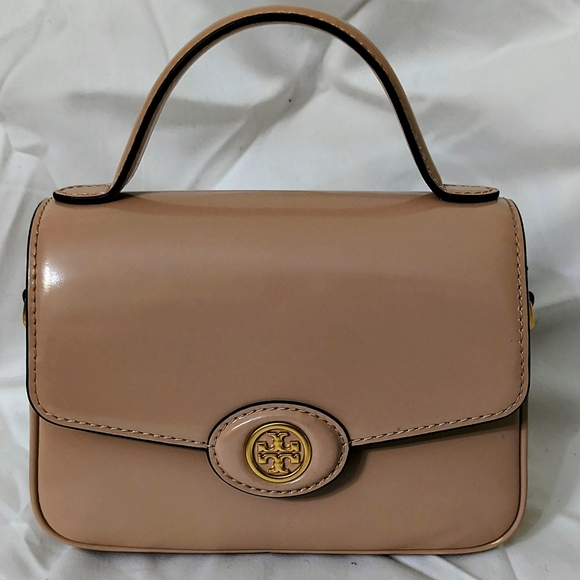 Tory Burch Handbags - Tory Burch
Small Robinson Spazzolato Leather Top-Handle Bag